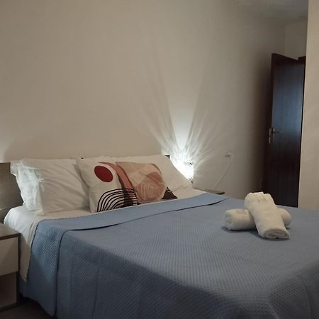 Appartement Mati Malpensa Con Navetta 20Eur à Lonate Pozzolo Extérieur photo