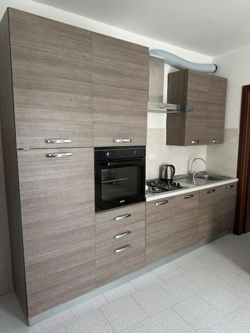 Appartement Mati Malpensa Con Navetta 20Eur à Lonate Pozzolo Extérieur photo