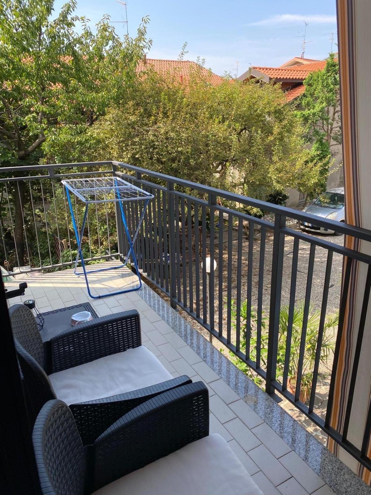 Appartement Mati Malpensa Con Navetta 20Eur à Lonate Pozzolo Extérieur photo